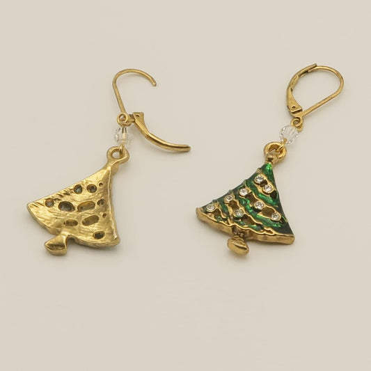 クリスマス　ピアス　エナメル