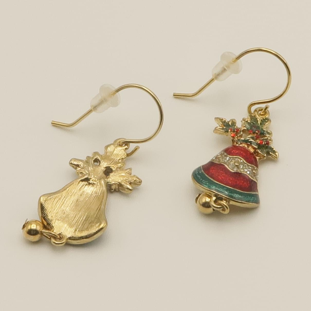 クリスマス　ピアス　ヒイラギベル