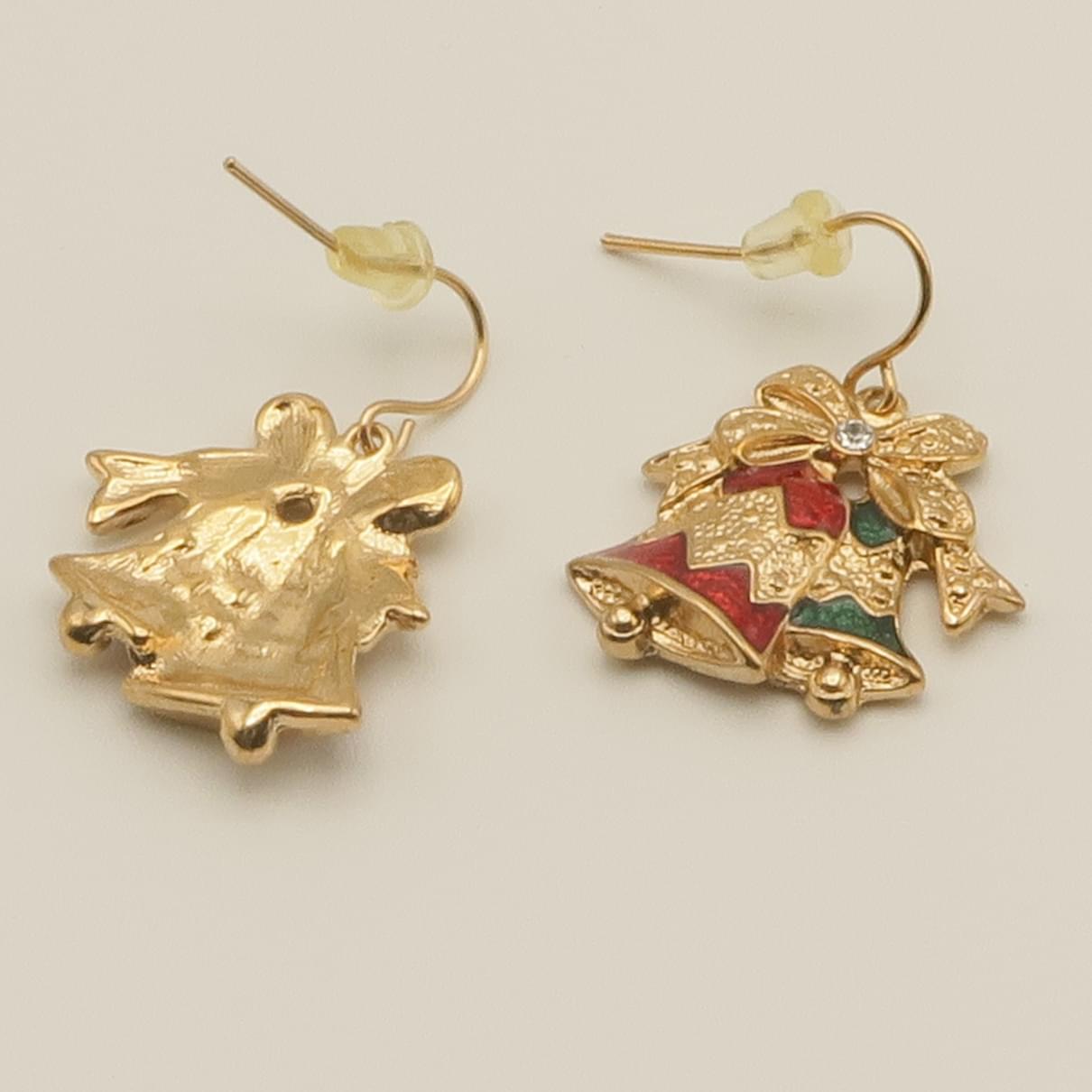 クリスマス　ピアス　ヒイラギベル