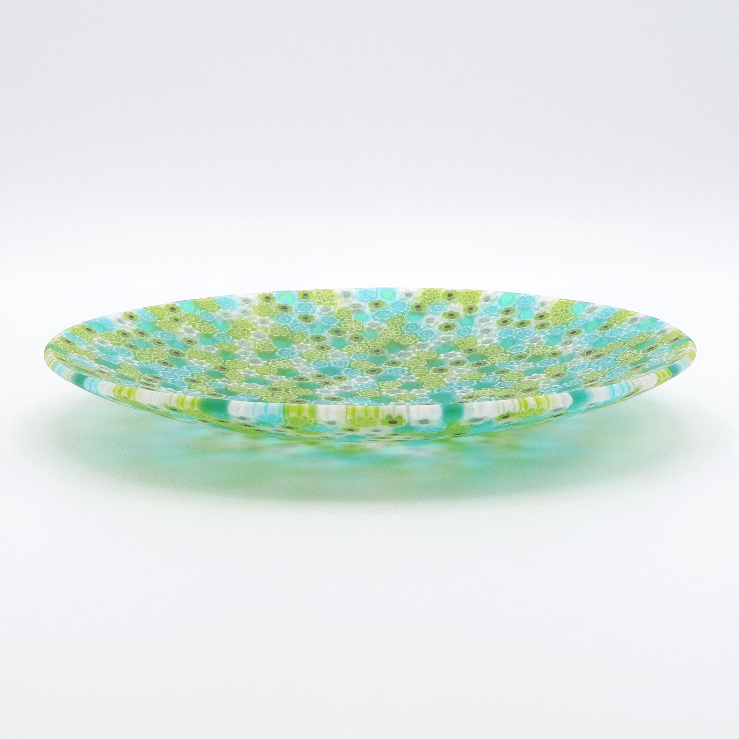 ヴェネチア ミルフィオリ 丸皿 19cm – 箱根ガラスの森公式オンライン