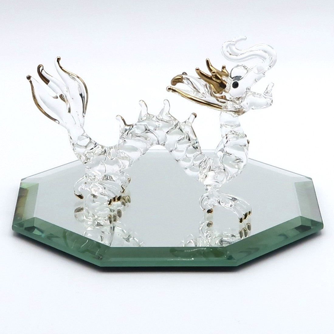 干支の置物　タツ