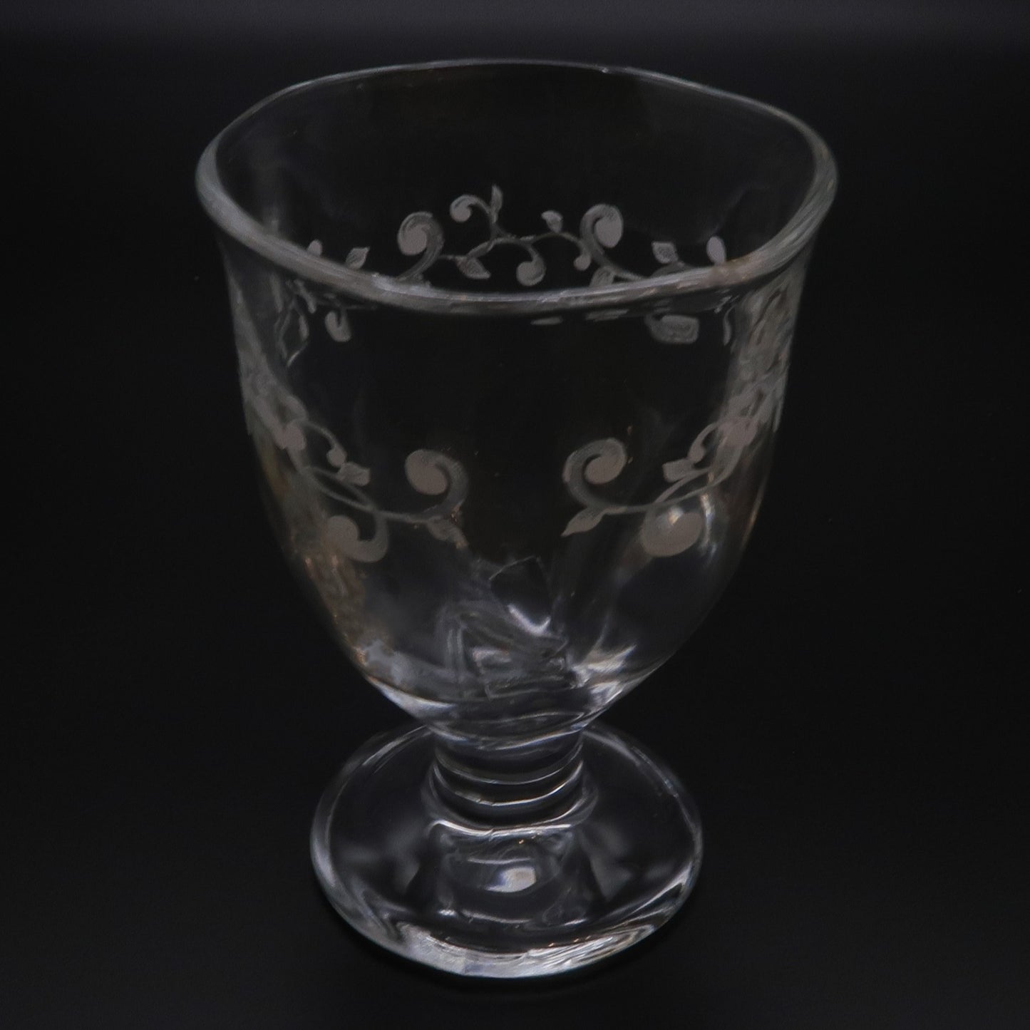 アイビー柄プリント・シリーズ　台付酒盃