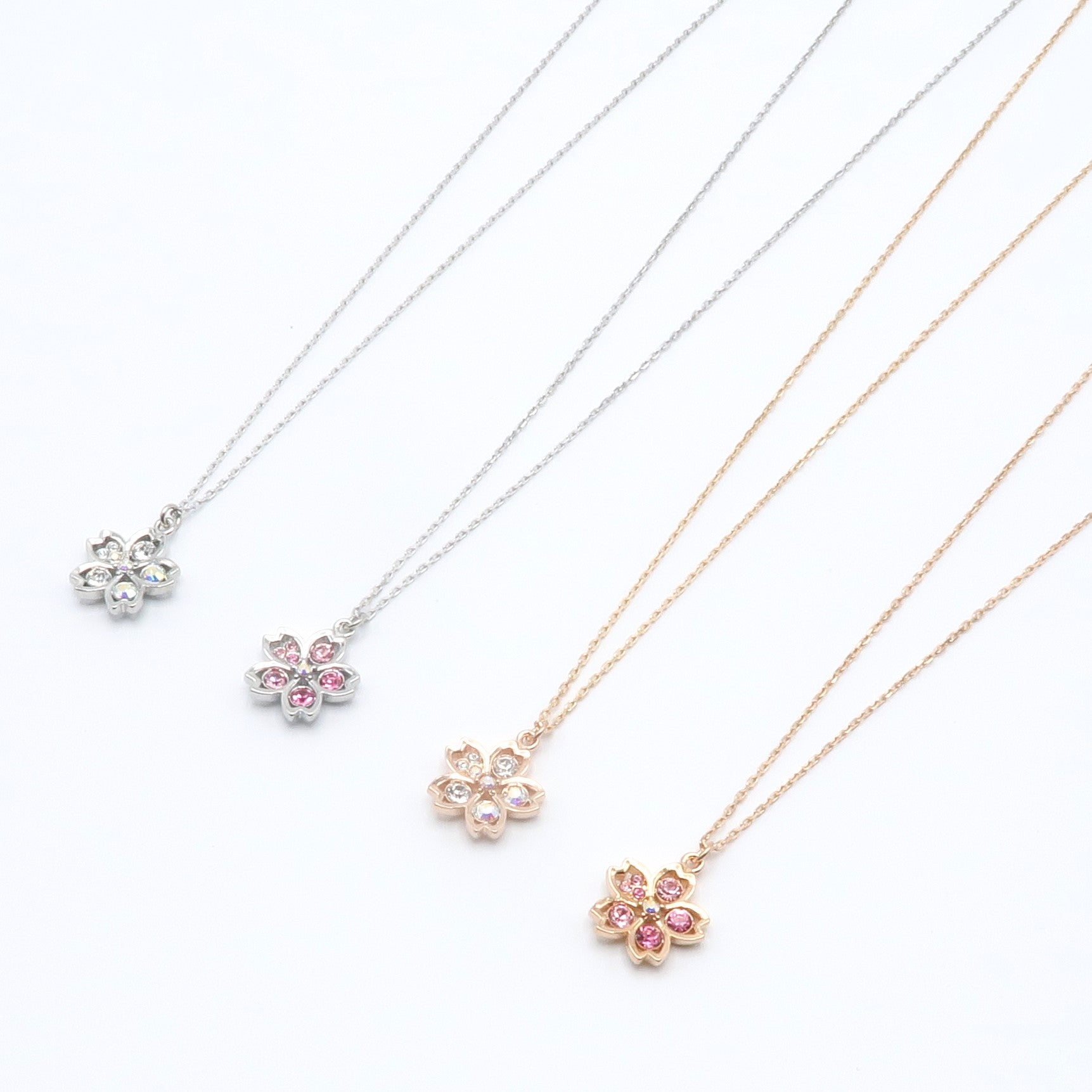 裕*様 ミハエルネグリン　桜モチーフ5点 ネックレス 桜モチーフ – 箱根ガラスの森公式オンラインショップ VetrAmore